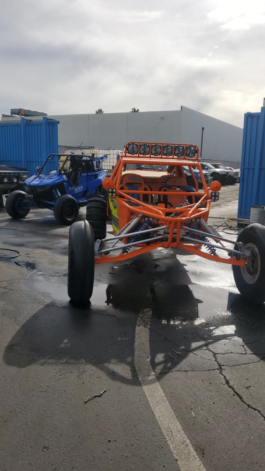 Buggies de carreras listos