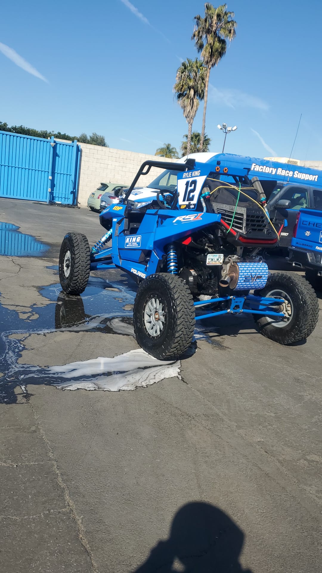 Buggy de carreras Polaris azul